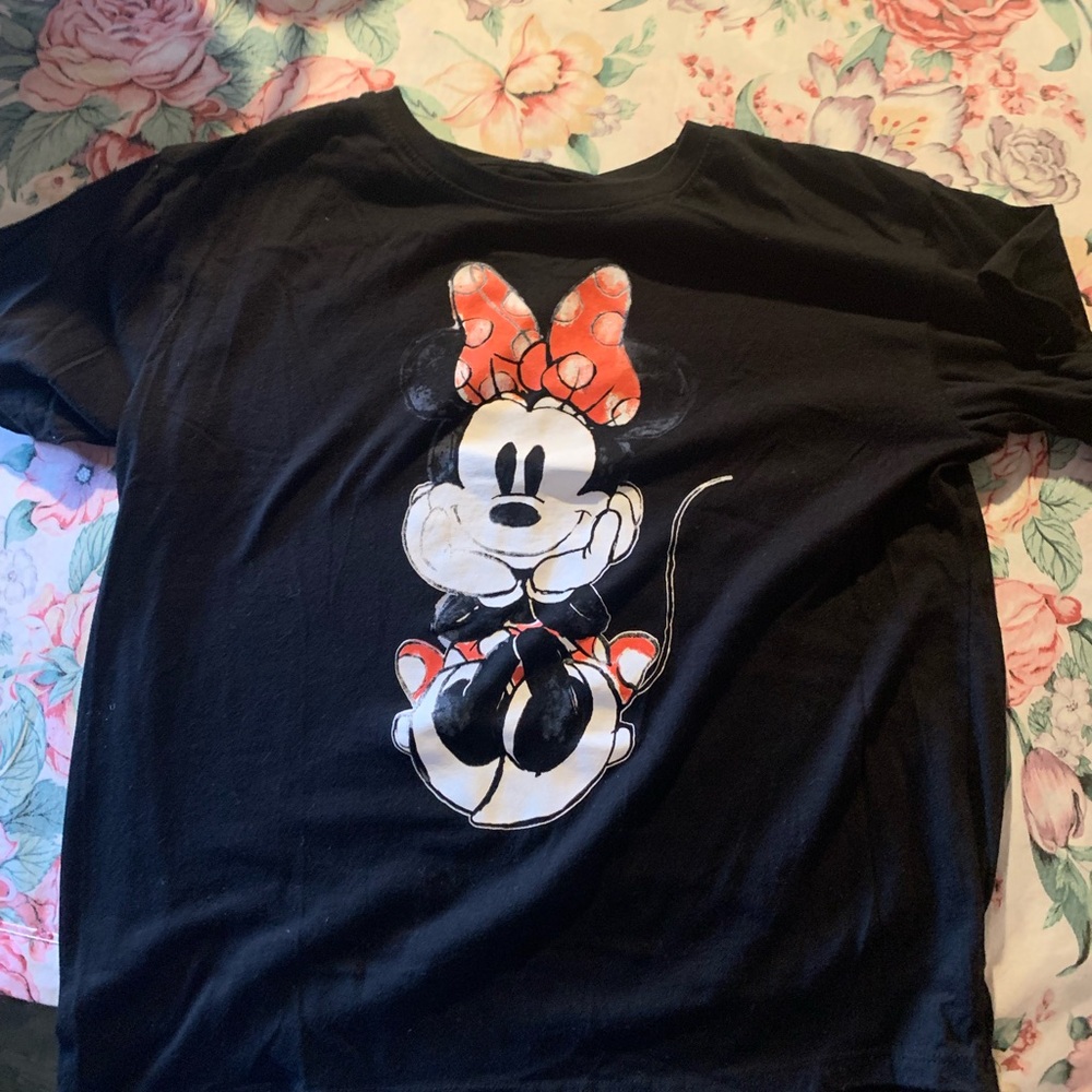 Disney Black and Red Minnie Mouse Juniors Short Sleeve Tee Dize X-Larfe